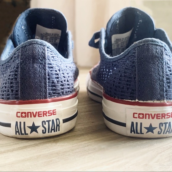 Converse All Star Navy Crochet Low Top Sneaker Size 6 - Picture 3 of 7